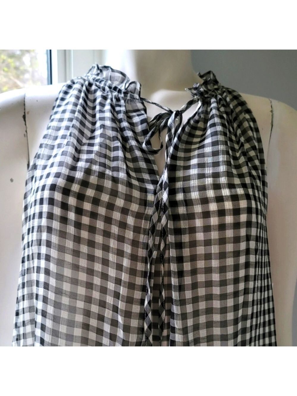 BRAND NEW! Max Studio Sleeveless Top